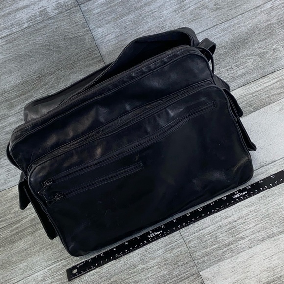 DunHill Leather Black Computer Shoulder Work Business Bag Messenger France Zip - Picture 13 of 16